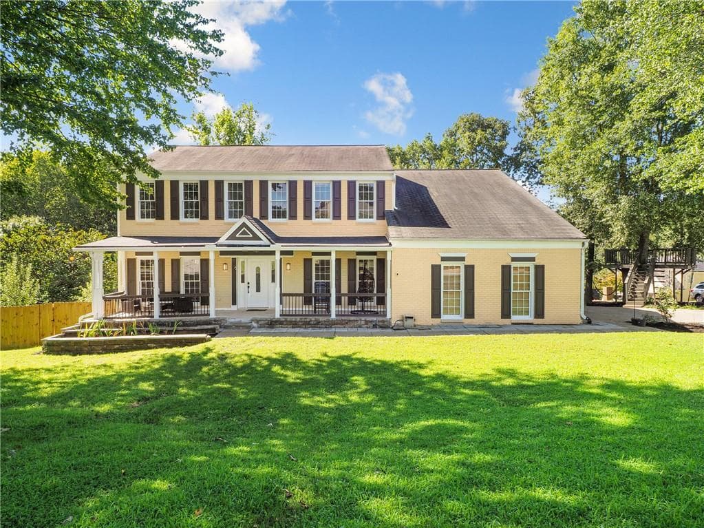 6 bedroom, 5 bathroom, 4,541 sq ft single family residence sold at 2791 Craig Court, Marietta, GA 30062
