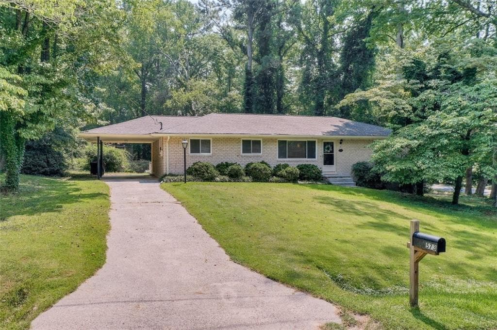 573 Robin Lane, Marietta, GA 30067 — most recent listing photo