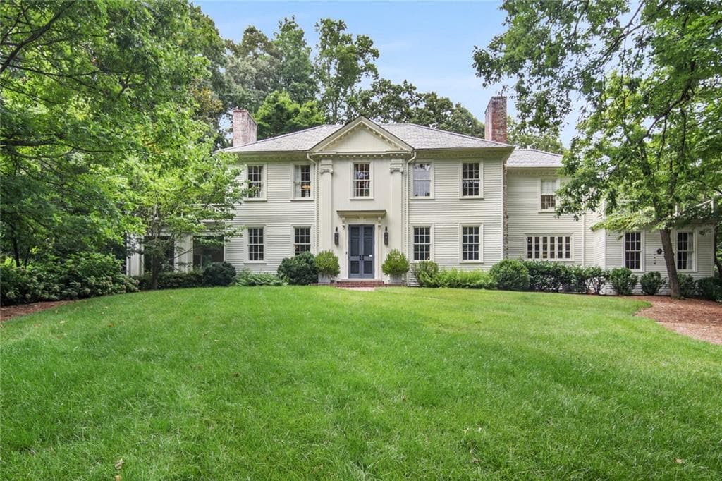 4 bedroom, 6 bathroom, 4,468 sq ft single family residence sold at 3124 E Pine Valley Road, Atlanta, GA 30305
