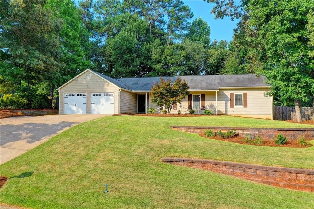1521 River Rock Trace, Woodstock, GA 30188 — most recent listing photo