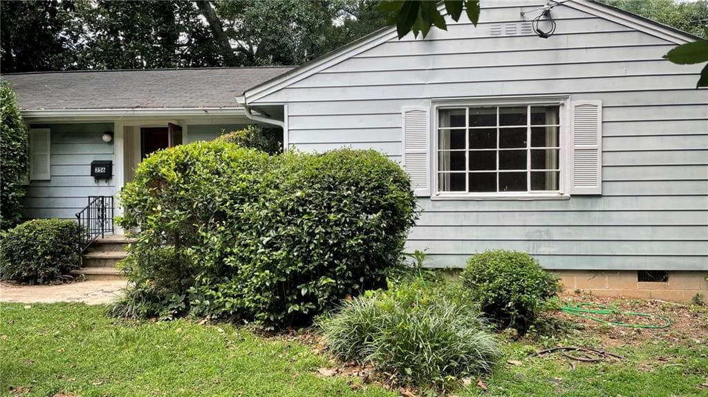 3 bedroom, 2 bathroom, 1,686 sq ft single family residence sold at 356 Lindbergh Drive, Atlanta, GA 30305