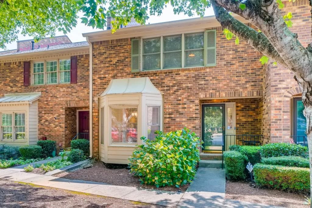 6180 Windsor Trace Drive, Peachtree Corners, GA 30092 — most recent listing photo