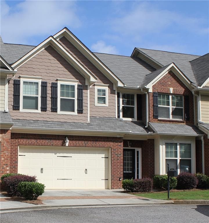 4 bedroom, 4 bathroom, 2,413 sq ft townhouse sold at 4712 Jordan Crossing, Johns Creek, GA 30022