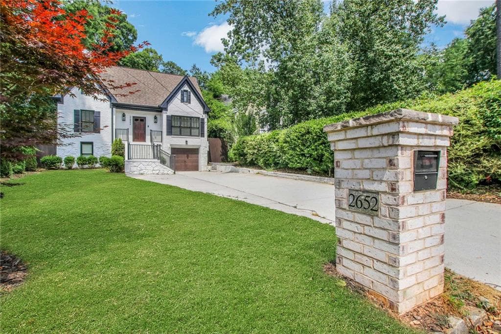 5 bedroom, 4 bathroom, 3,114 sq ft single family residence sold at 2652 Acorn Avenue, Atlanta, GA 30305