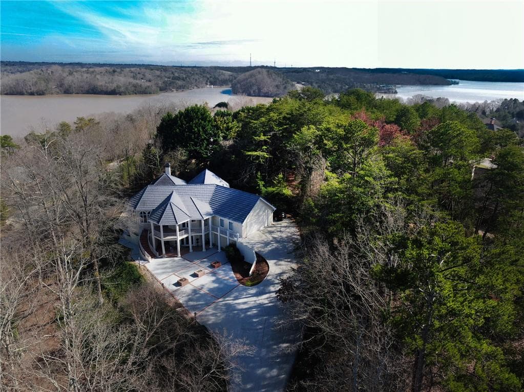 2222 Sidney Drive, Gainesville, GA 30506 — most recent listing photo