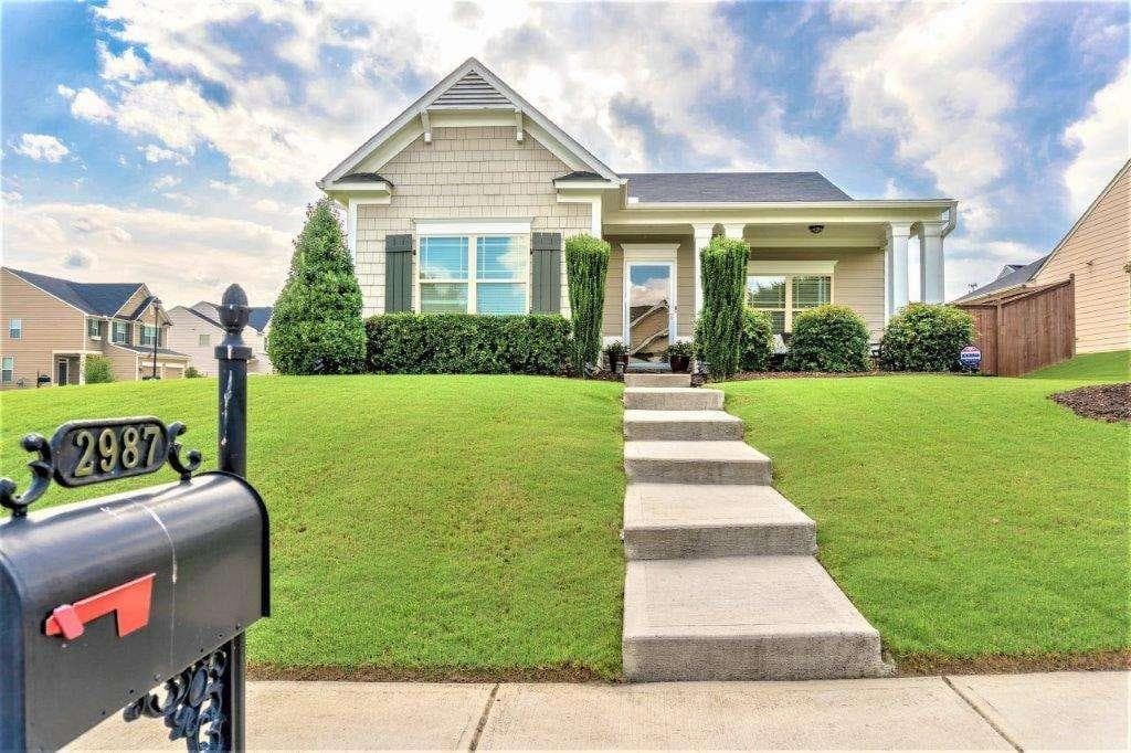 3 bedroom, 3 bathroom, 1,607 sq ft single family residence sold at 2987 Dungeness Dr., Douglasville, GA 30135