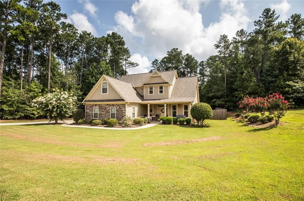 4 bedroom, 3 bathroom, 2,422 sq ft single family residence sold at 7010 Mandevilla Lane, Douglasville, GA 30135