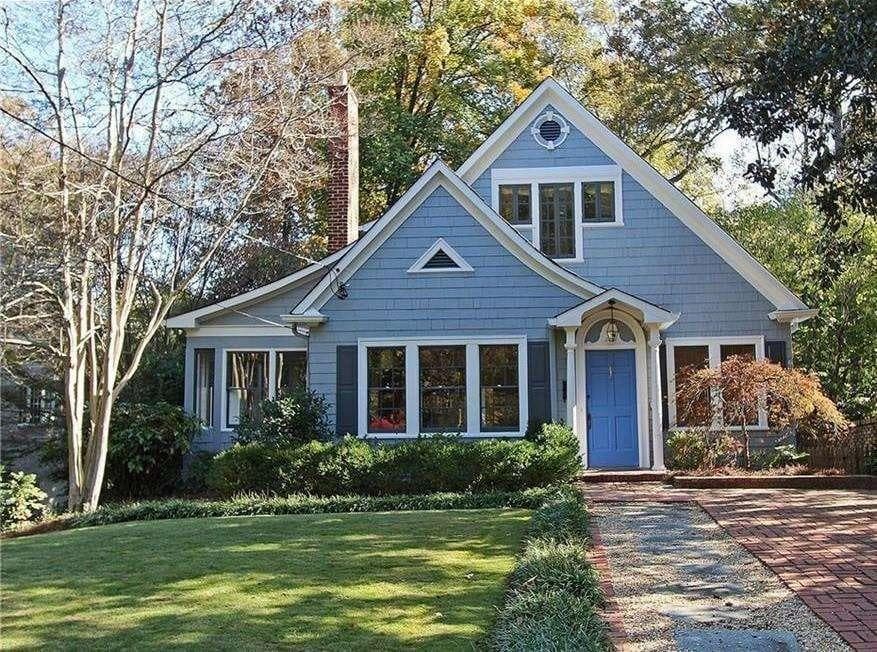 3 bedroom, 3 bathroom, 2,900 sq ft single family residence sold at 201 HUNTINGTON Road, Atlanta, GA 30309