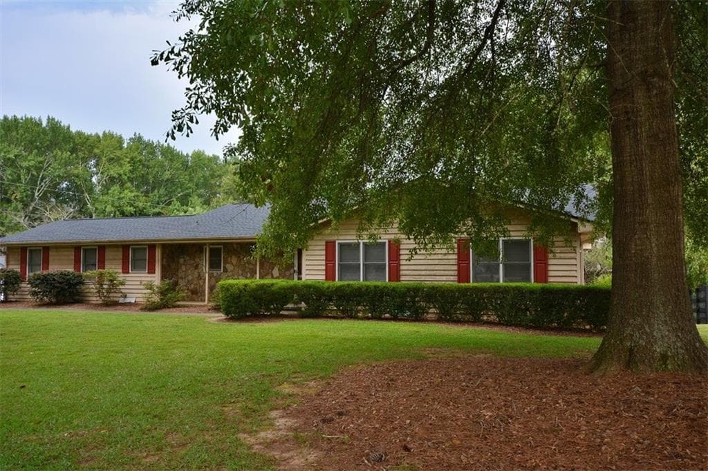 3 bedroom, 2 bathroom, 2,196 sq ft single family residence sold at 12895 Providence Road, Alpharetta, GA 30009