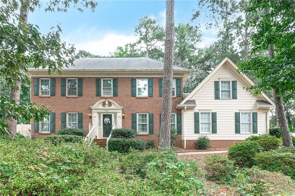 4 bedroom, 3 bathroom, 2,708 sq ft single family residence sold at 2488 Mountain View Road, Snellville, GA 30078