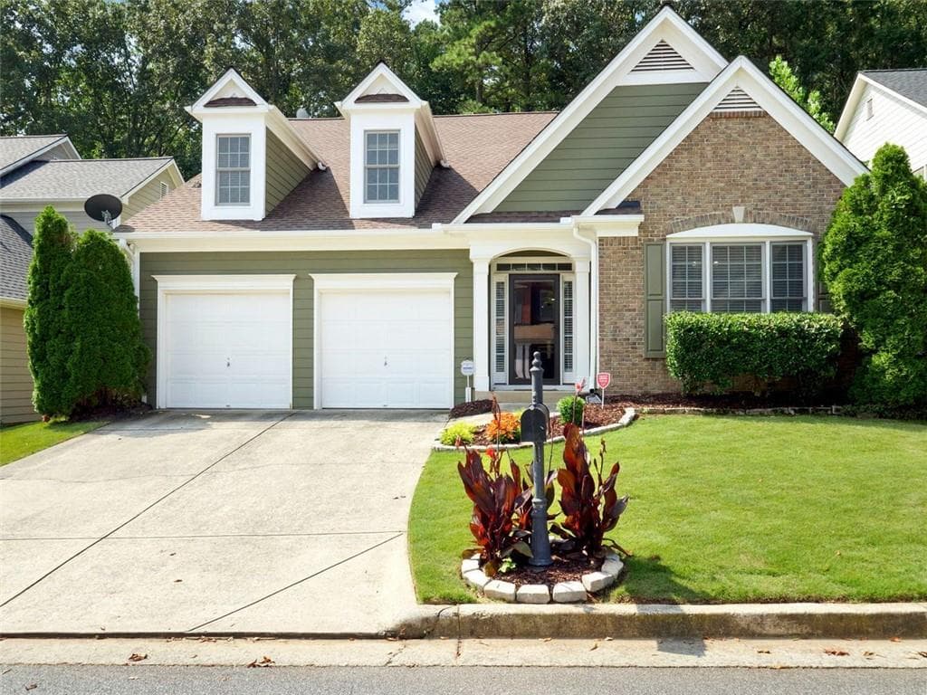 4 bedroom, 3 bathroom, 2,559 sq ft single family residence sold at 413 CHERRY TREE Lane, Marietta, GA 30066