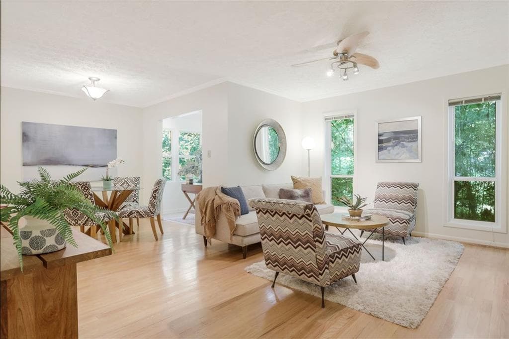 1 bedroom, 1 bathroom, 748 sq ft condominium sold at 5157 Roswell Road 1, Atlanta, GA 30342