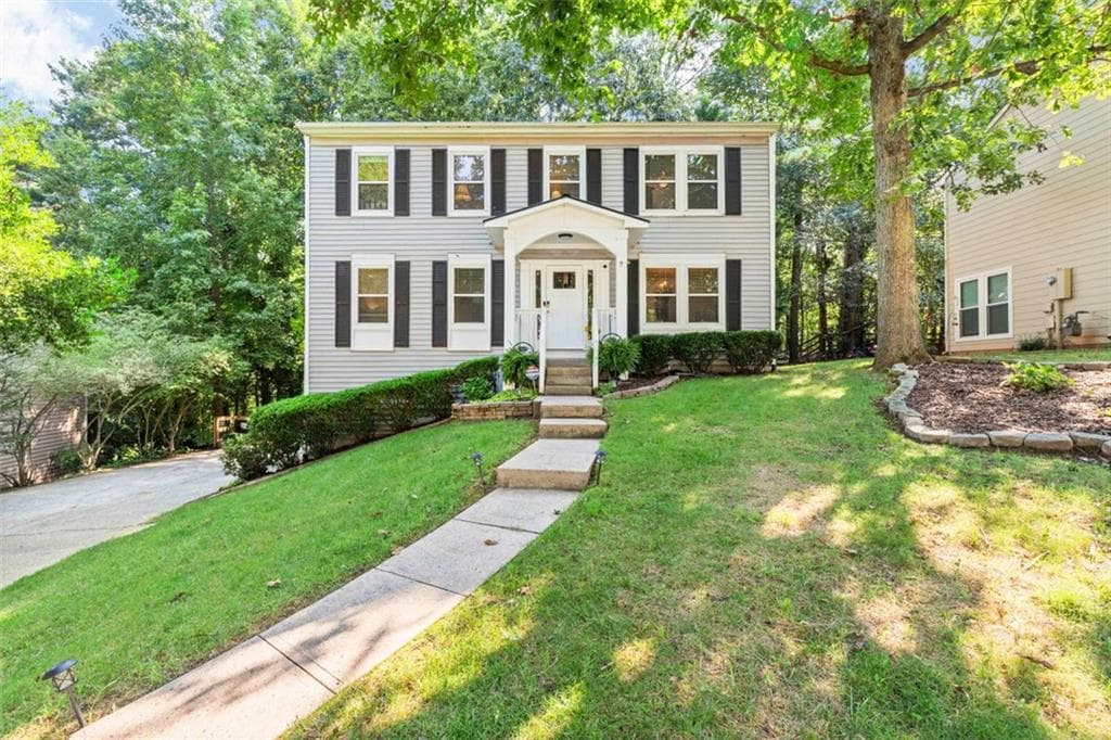 4 bedroom, 3 bathroom, 1,998 sq ft single family residence sold at 10555 SUMMER CREEK Drive, Johns Creek, GA 30022