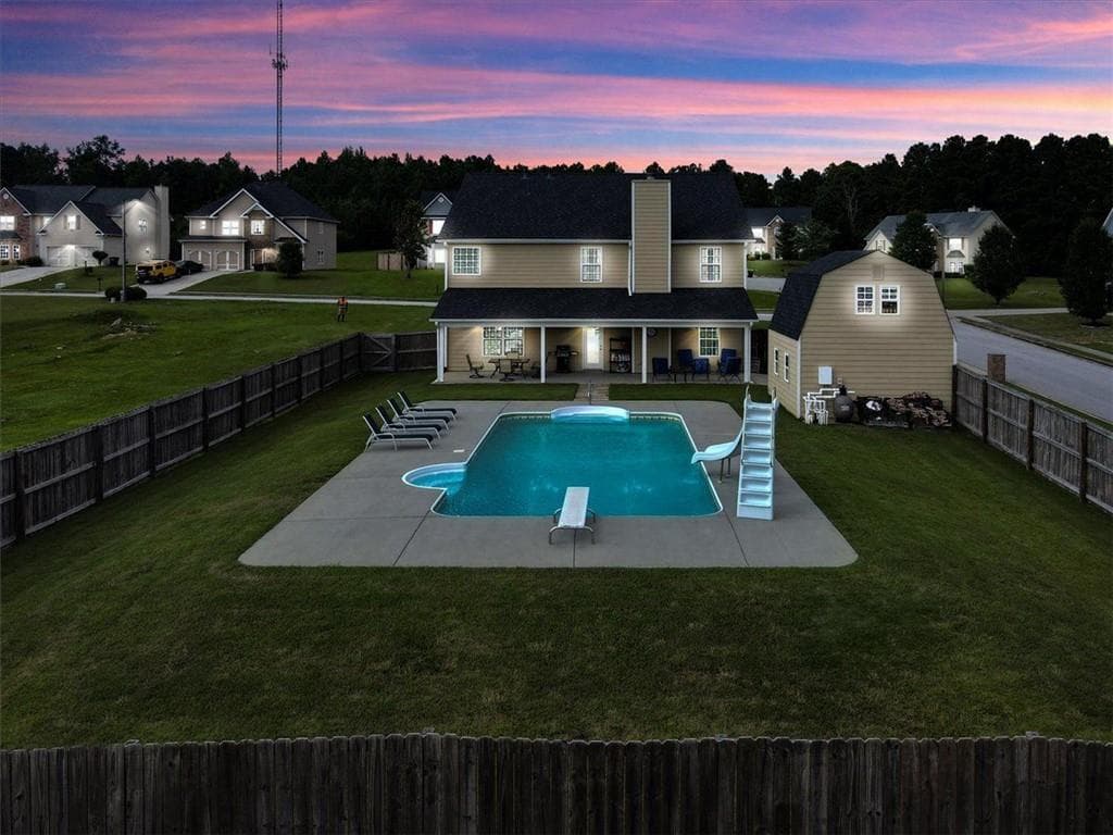 4 bedroom, 3 bathroom, 3,451 sq ft single family residence sold at 6013 LOCKLEAR Way, Douglasville, GA 30134
