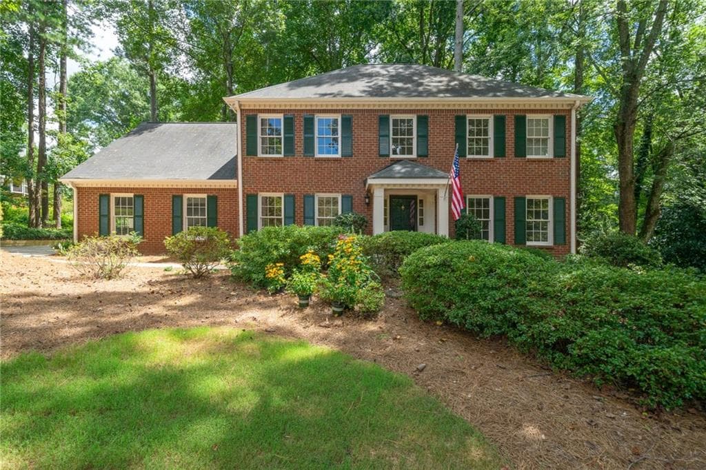 5 bedroom, 3 bathroom, 3,286 sq ft single family residence sold at 1502 Kingfisher Drive, Marietta, GA 30062