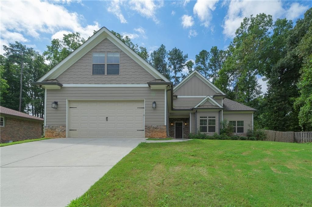 4 bedroom, 4 bathroom, 3,247 sq ft single family residence sold at 3529 Memorial Parkway, Kennesaw, GA 30152