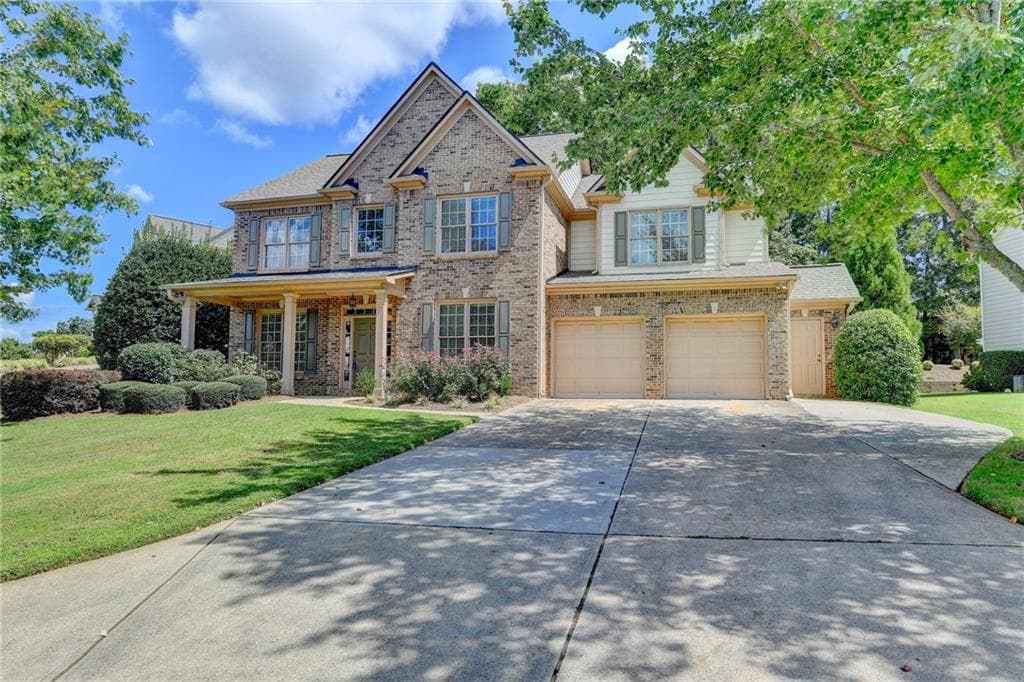 5 bedroom, 4 bathroom, 3,211 sq ft single family residence sold at 6825 Hampton Creek Drive, Cumming, GA 30041