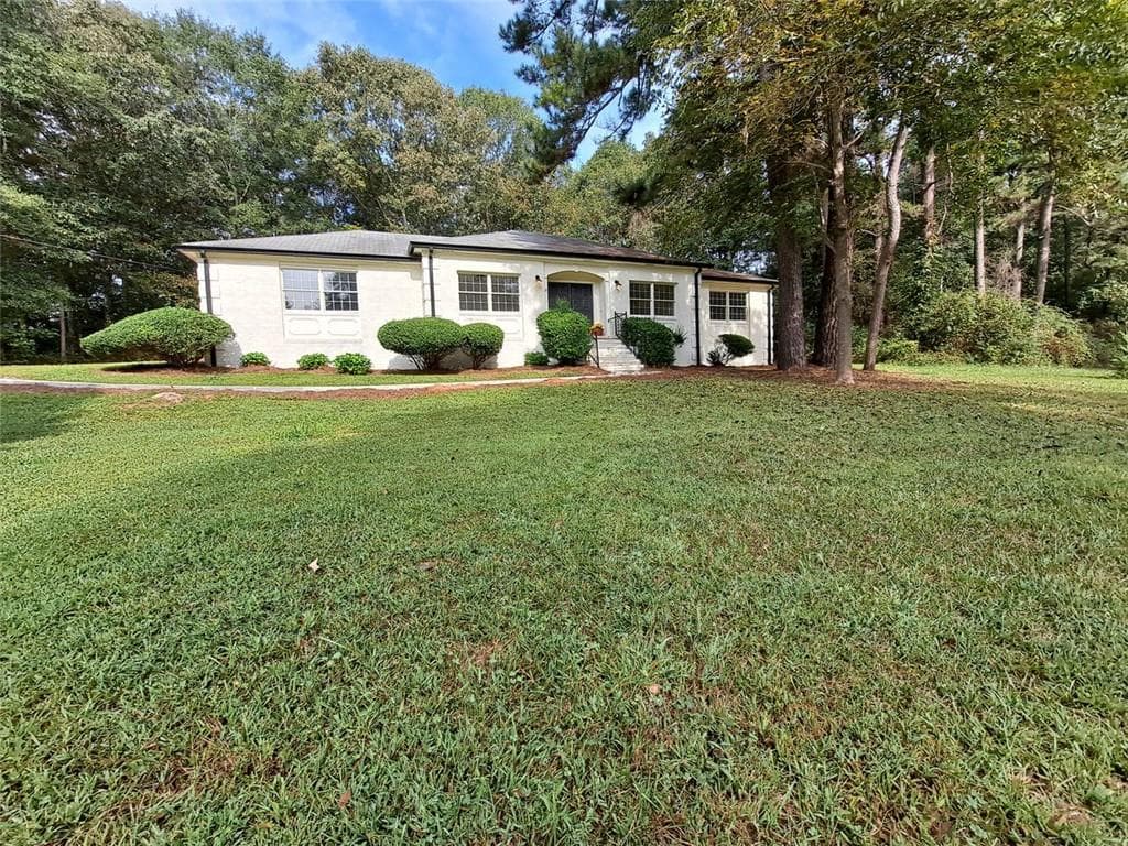 1623 THOMAS Drive, Hoschton, GA 30548 — most recent listing photo