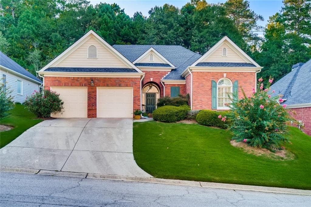 3 bedroom, 2 bathroom, 2,027 sq ft single family residence sold at 4003 Ashland Circle, Douglasville, GA 30135