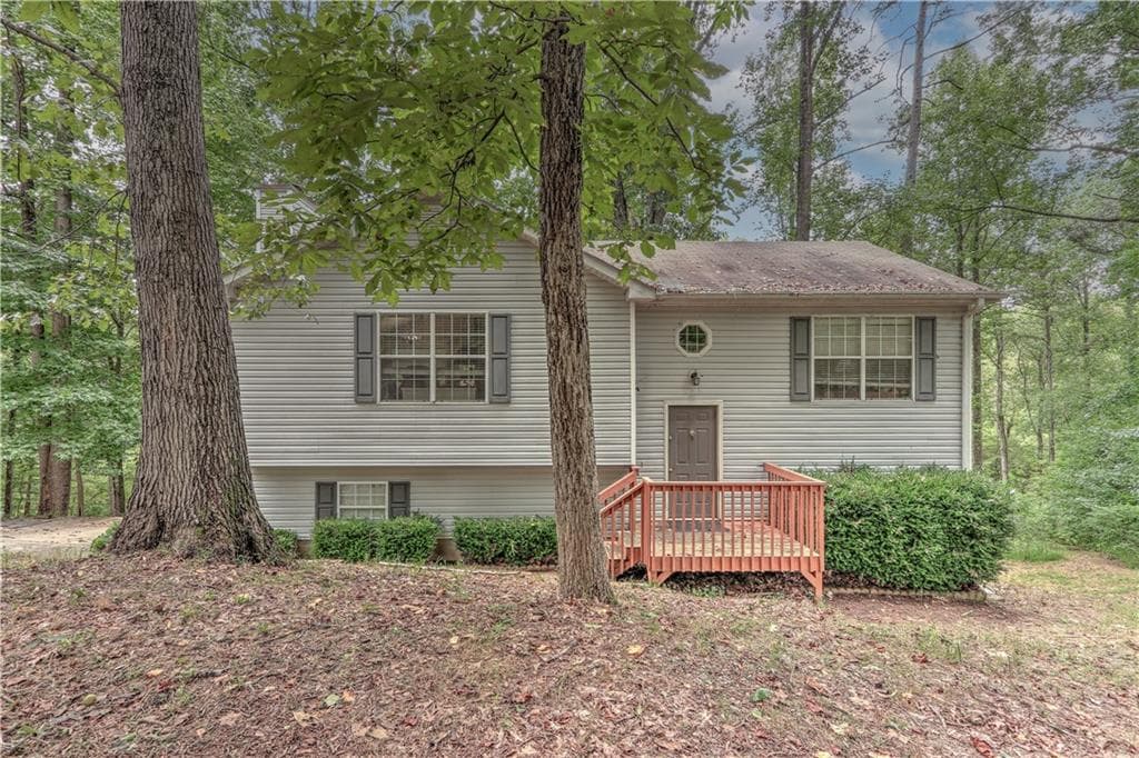 5 bedroom, 2 bathroom, 1,630 sq ft single family residence sold at 4083 Country Lane, Gainesville, GA 30507