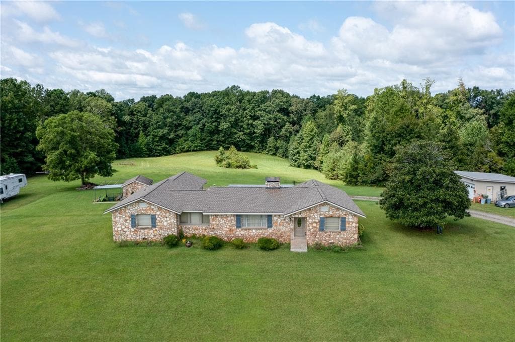 3 bedroom, 2 bathroom, 2,087 sq ft single family residence sold at 1051 High Shoals Road, Dallas, GA 30132