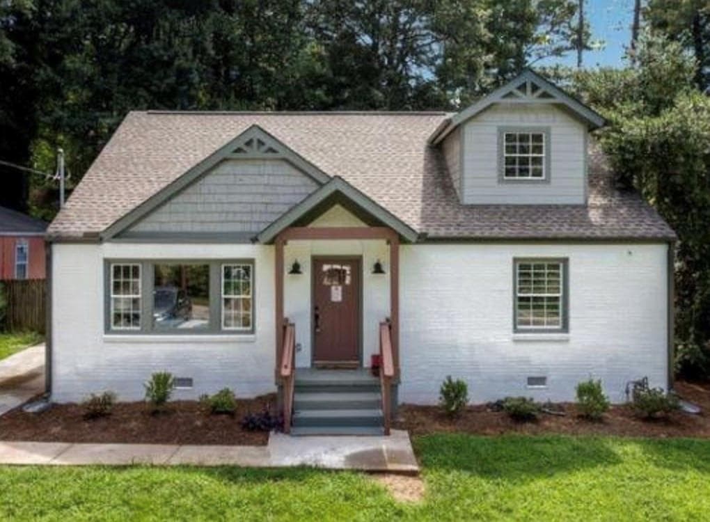 3 bedroom, 3 bathroom, 1,854 sq ft single family residence sold at 1535 Deerwood Drive, Decatur, GA 30030
