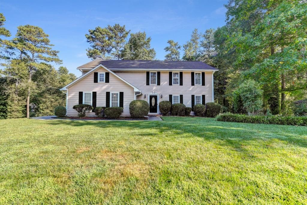4 bedroom, 3 bathroom, 2,374 sq ft single family residence sold at 2841 Hadrian Drive, Snellville, GA 30078
