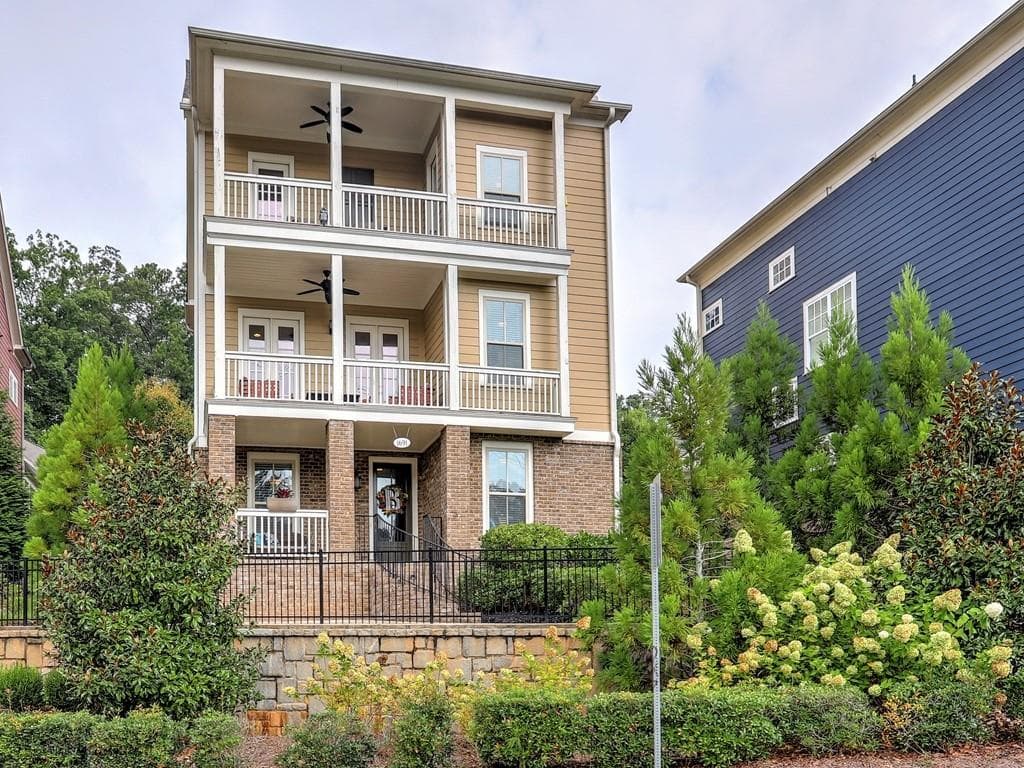 4 bedroom, 4 bathroom, 2,929 sq ft single family residence sold at 1691 Tabor Drive, Marietta, GA 30062