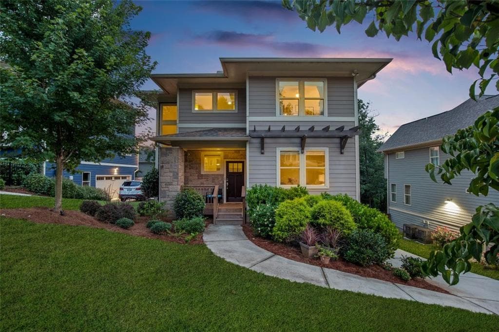 5 bedroom, 4 bathroom, 2,801 sq ft single family residence sold at 1320 Willow Place, Atlanta, GA 30316