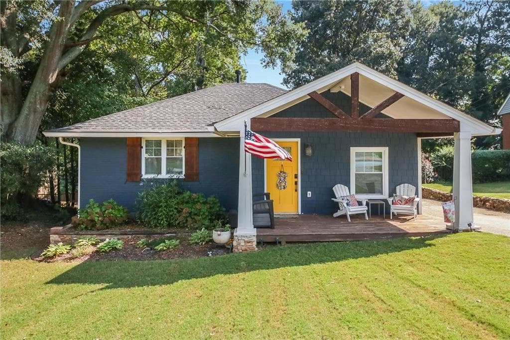 3 bedroom, 2 bathroom, 1,351 sq ft single family residence sold at 885 Wayland Court, Smyrna, GA 30080