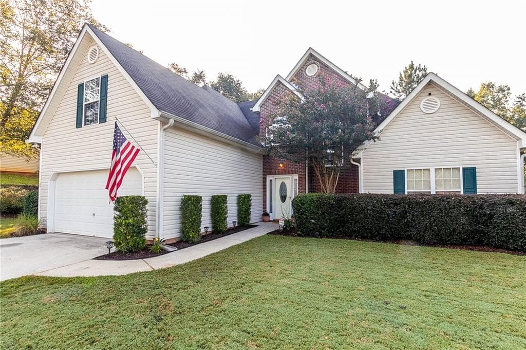 4 bedroom, 3 bathroom, 2,444 sq ft single family residence sold at 162 Towler Shoals Drive, Loganville, GA 30052