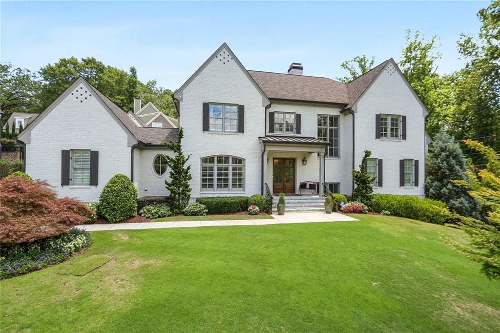 6 bedroom, 8 bathroom, 6,691 sq ft single family residence sold at 505 Cobblestone Drive, Atlanta, GA 30342