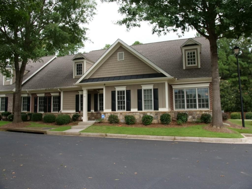 4 bedroom, 4 bathroom, 3,041 sq ft condominium sold at 625 Aunt Lucy Lane 54, Smyrna, GA 30082