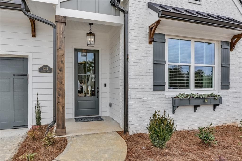 4 bedroom, 3 bathroom, 2,561 sq ft single family residence sold at 1062 Amarose Lane, Marietta, GA 30066