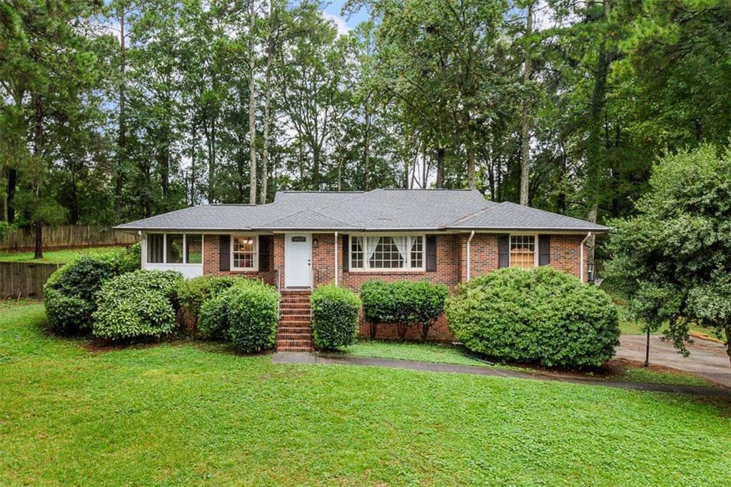 4 bedroom, 3 bathroom single family residence sold at 3235 Lamar Circle, Smyrna, GA 30082