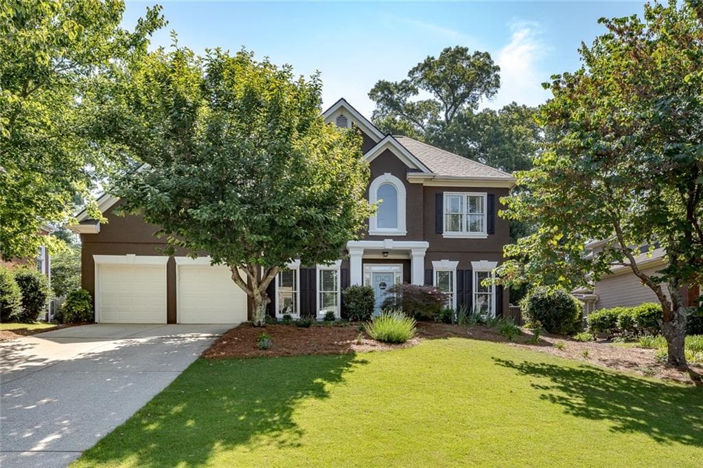 4 bedroom, 3 bathroom, 3,016 sq ft single family residence sold at 4077 Vinings Mill Trail, Smyrna, GA 30080
