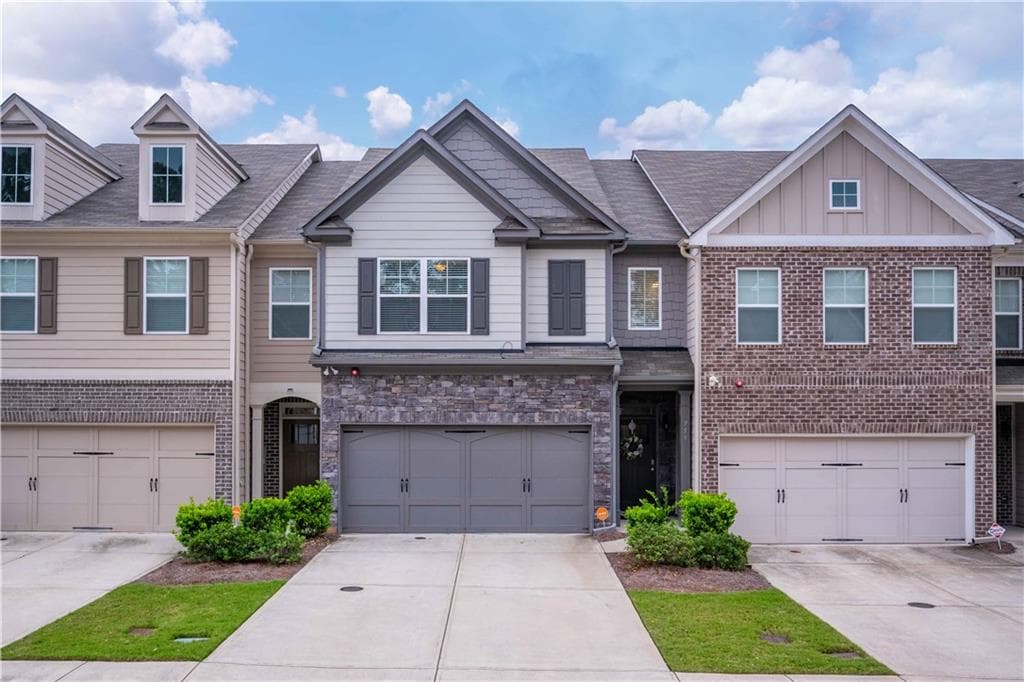 759 Arbor Crowne Drive, Lawrenceville, GA 30045 — most recent listing photo