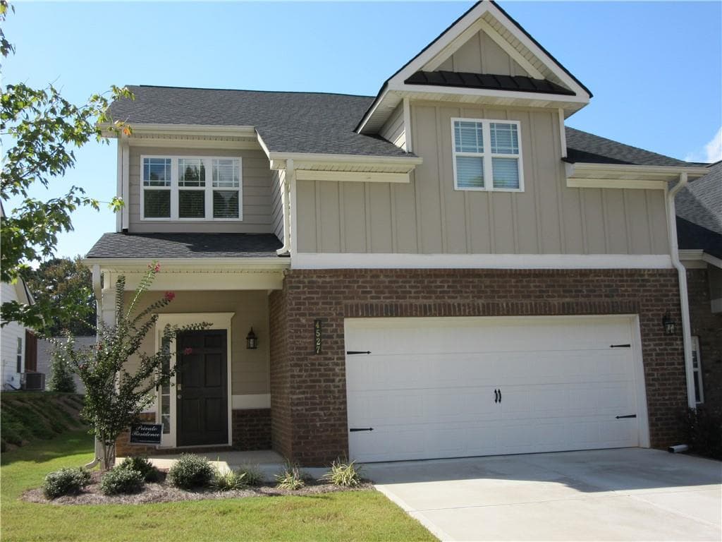 3 bedroom, 3 bathroom, 2,306 sq ft townhouse sold at 4527 Grenadine Circle, Acworth, GA 30101