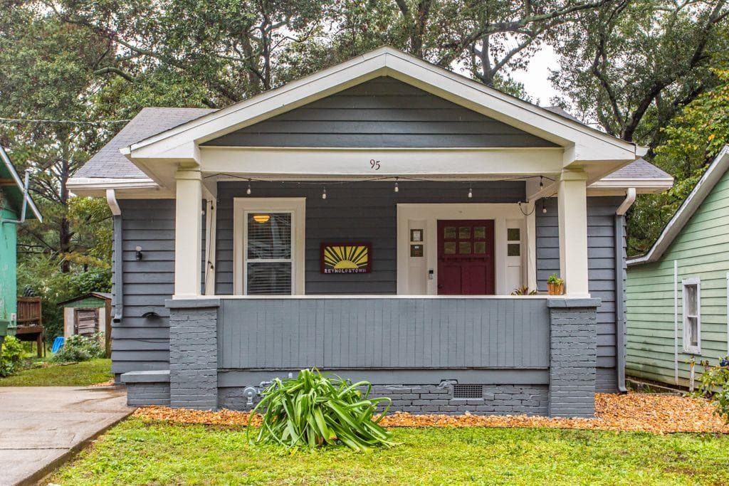 2 bedroom, 1 bathroom, 1,260 sq ft single family residence sold at 95 CLEVELAND Street, Atlanta, GA 30316
