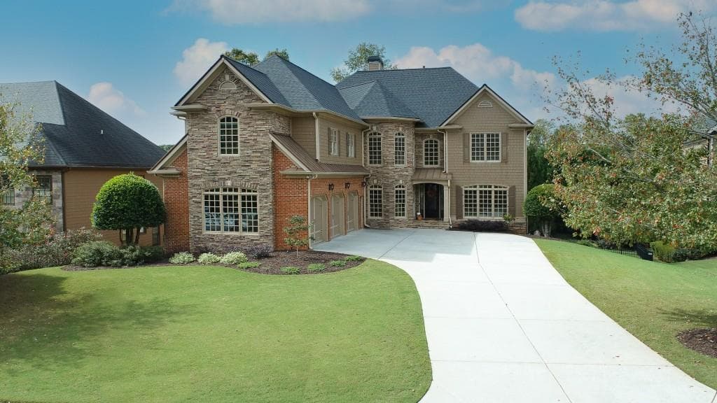 6 bedroom, 7 bathroom, 6,545 sq ft single family residence sold at 4039 Chapel Grove Drive, Marietta, GA 30062