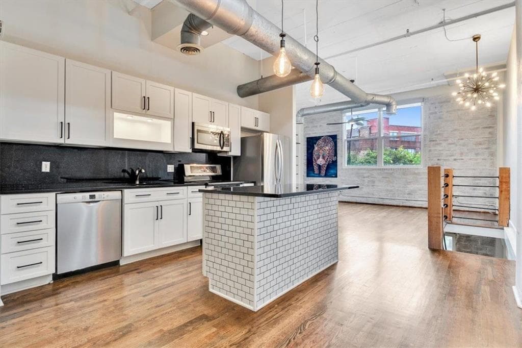 172 Haynes Street 108, Atlanta, GA 30313 — most recent listing photo