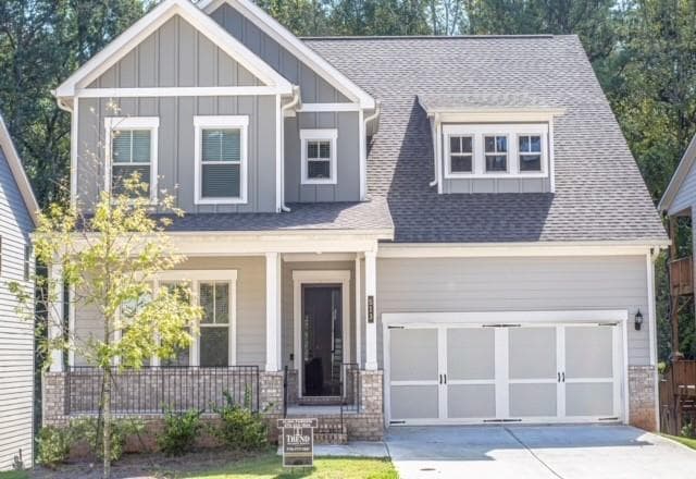 4 bedroom, 5 bathroom, 3,373 sq ft single family residence sold at 513 Avondale Hills Drive, Decatur, GA 30032