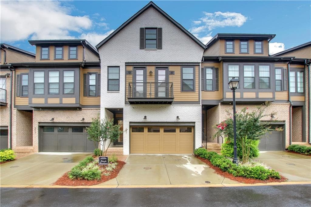 4 bedroom, 4 bathroom, 3,000 sq ft townhouse sold at 221 Arpeggio Way, Alpharetta, GA 30009
