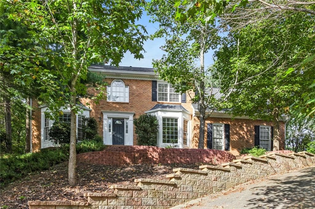 4 bedroom, 3 bathroom, 2,674 sq ft single family residence sold at 180 Spring Ridge Trace, Roswell, GA 30076