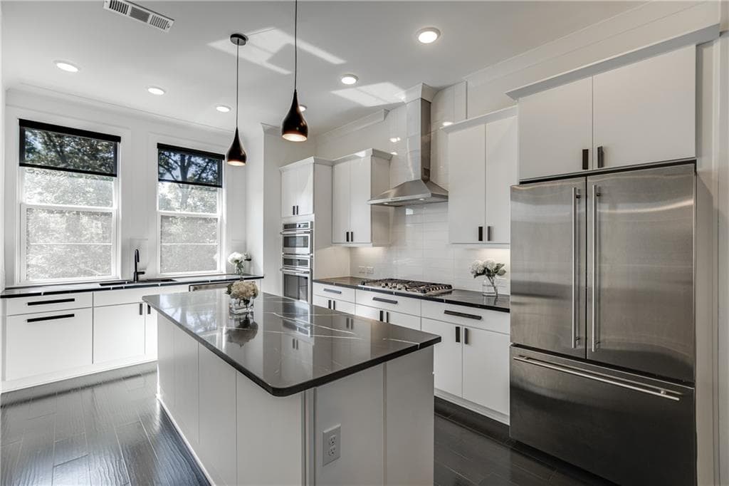 1716 Edgehill Manor Street, Atlanta, GA 30317 — most recent listing photo
