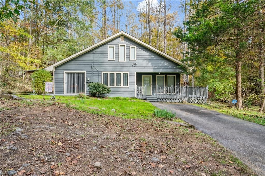 3 bedroom, 2 bathroom, 1,660 sq ft single family residence sold at 2344 Bonnie Brae Road, Cumming, GA 30041