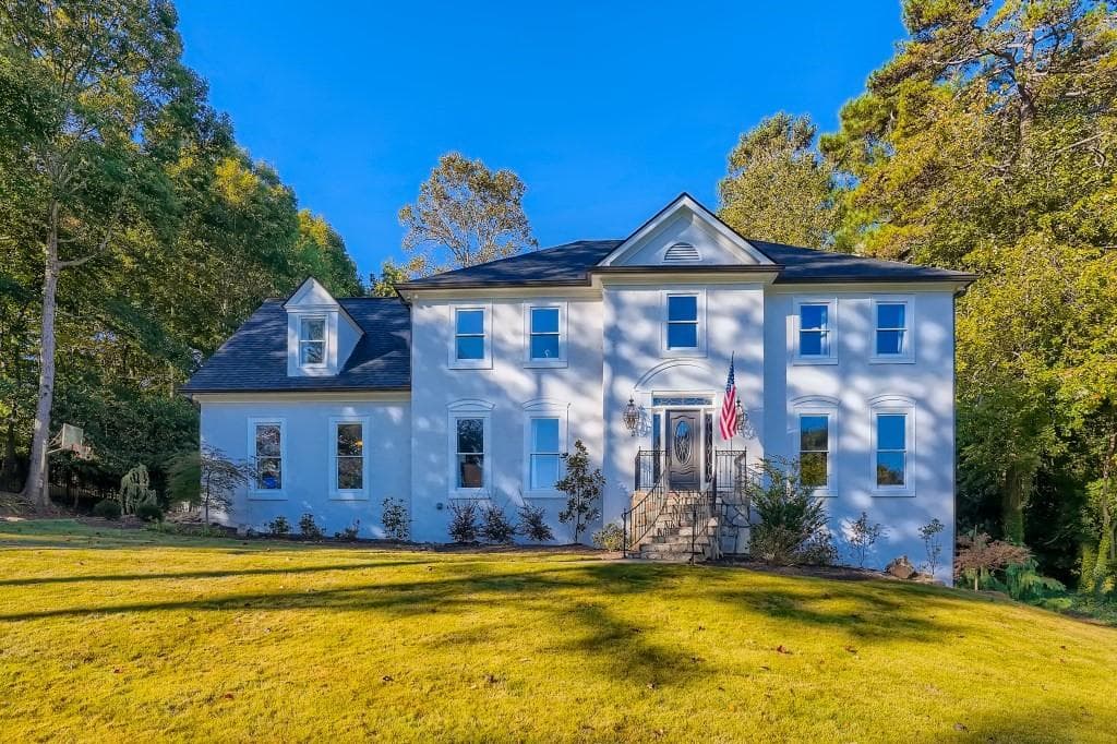 6 bedroom, 5 bathroom, 3,400 sq ft single family residence sold at 1060 Finnsbury Drive, Roswell, GA 30075
