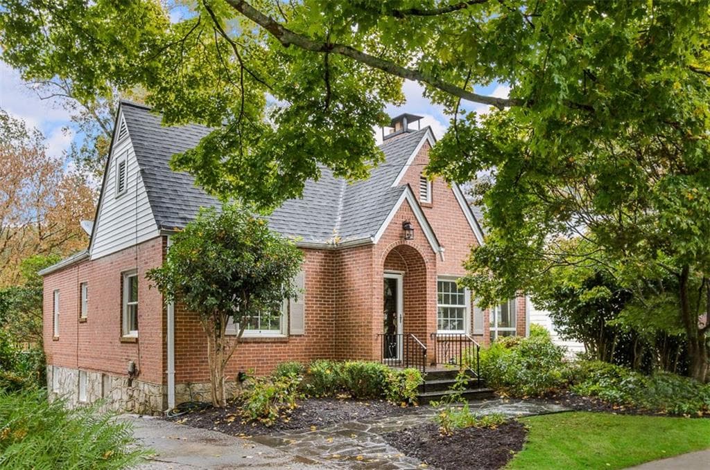 2 bedroom, 1 bathroom, 1,387 sq ft single family residence sold at 163 Coventry Road, Decatur, GA 30030
