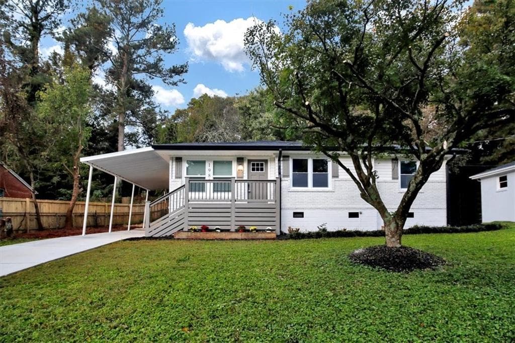 3 bedroom, 2 bathroom single family residence sold at 1985 Shamrock Drive, Decatur, GA 30032