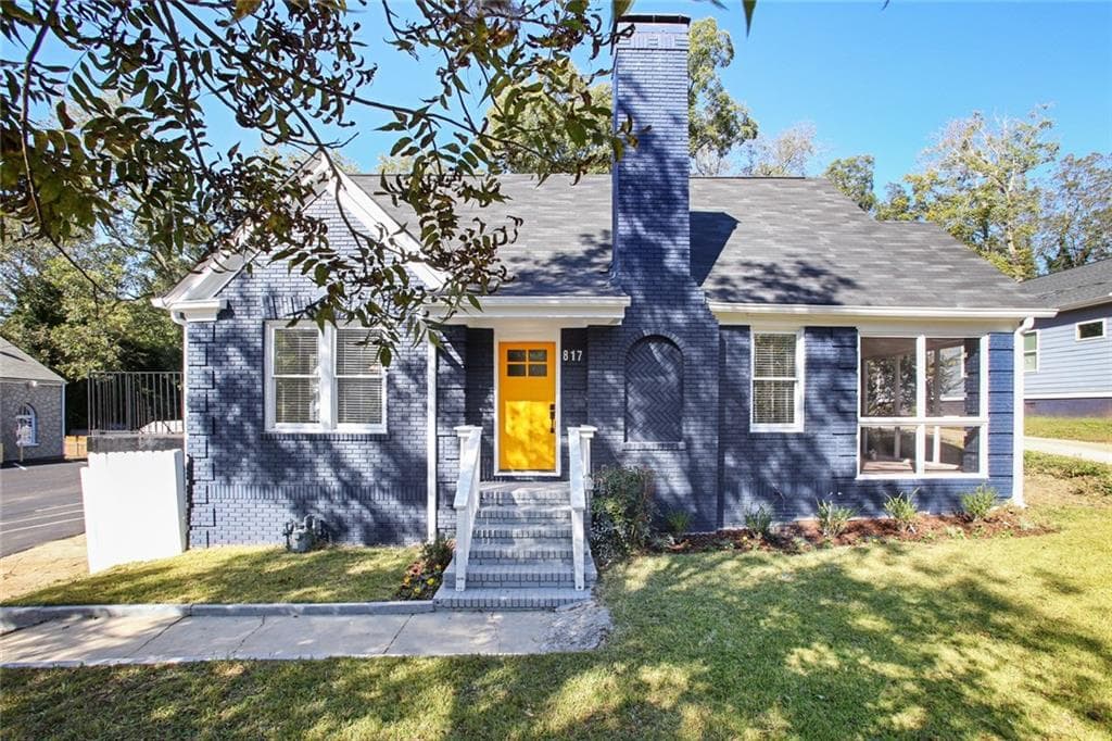 5 bedroom, 3 bathroom, 3,052 sq ft single family residence sold at 817 Dill Avenue, Atlanta, GA 30310
